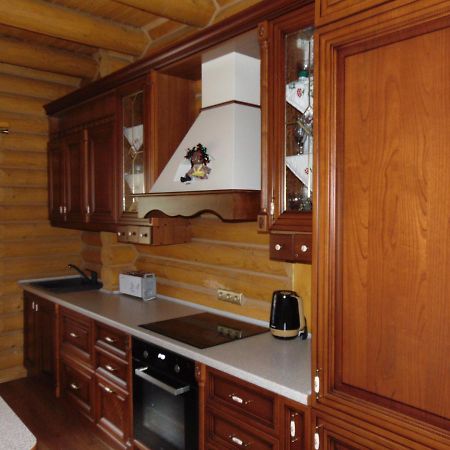 Leoslav Apartments Tatariv Εξωτερικό φωτογραφία