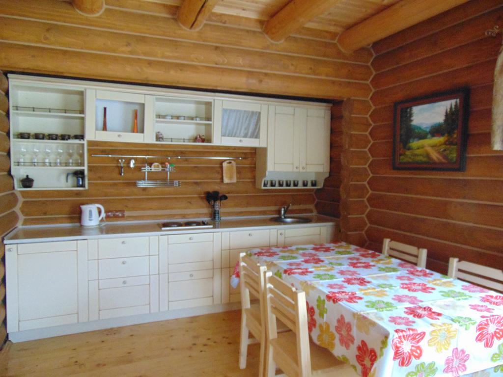Leoslav Apartments Tatariv Εξωτερικό φωτογραφία